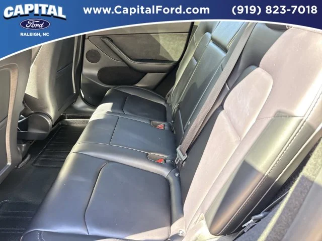Used 2023  Tesla Performance image 18