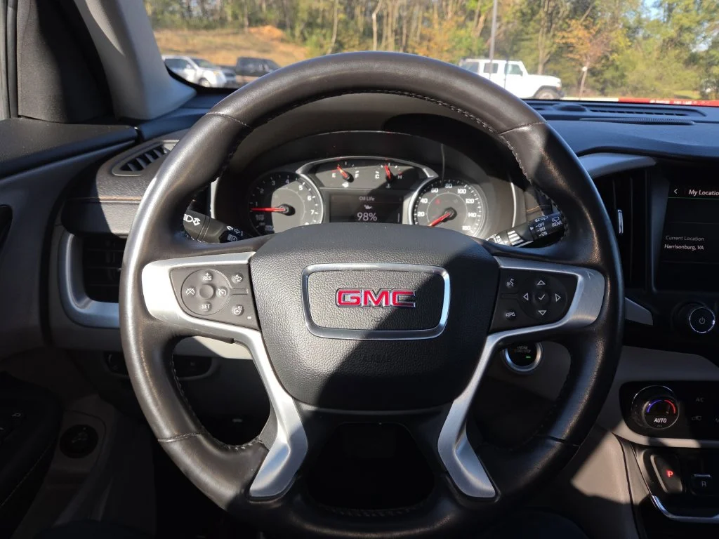 Used 2020 Gray GMC SLT image 17