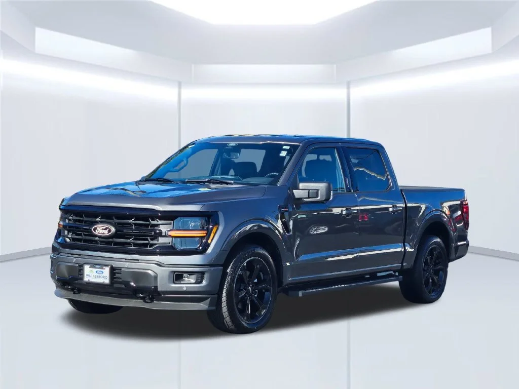 New 2026 Gray Ford XLT image 2