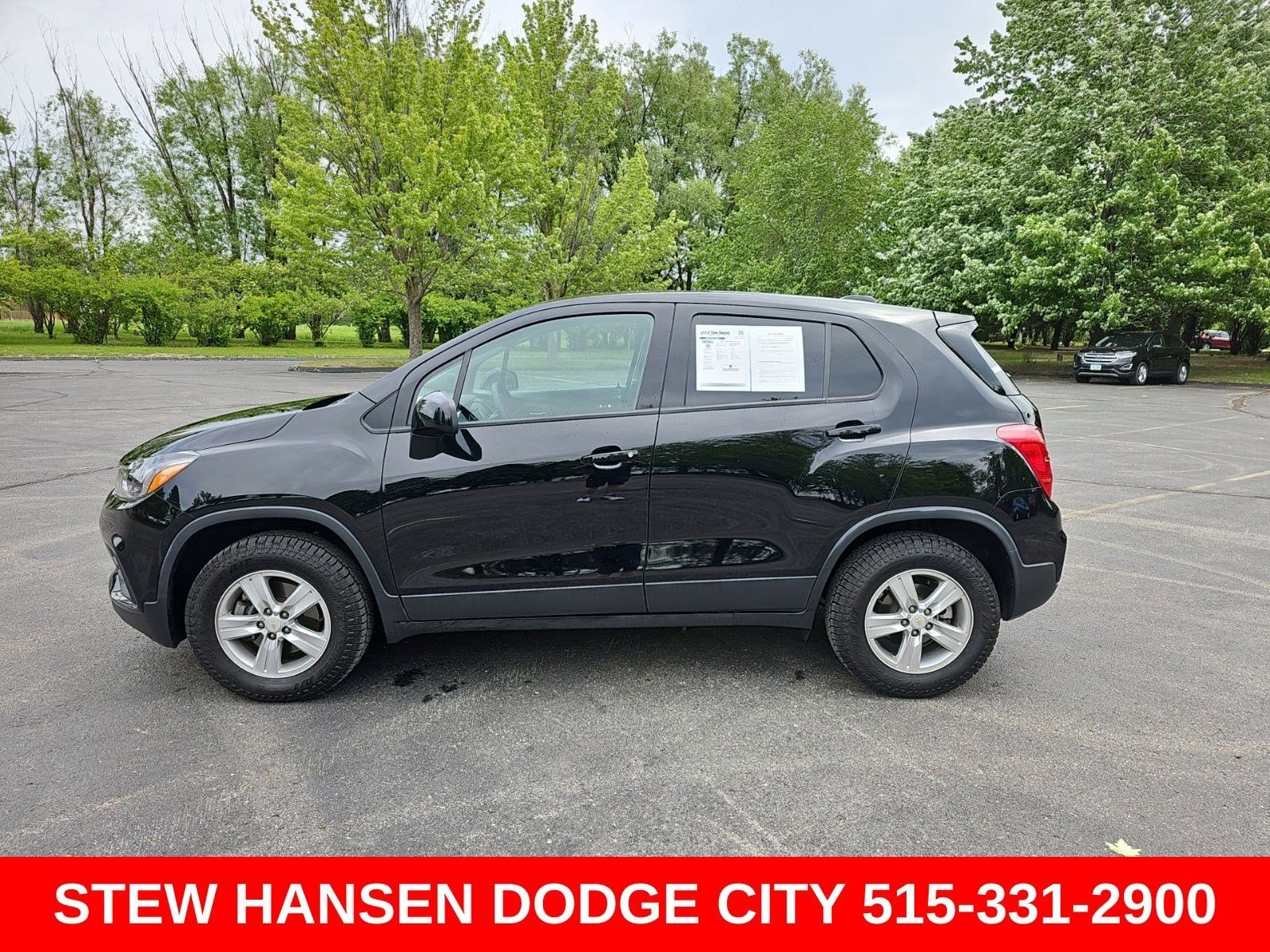 2022 Chevrolet Trax LS AWD's photo