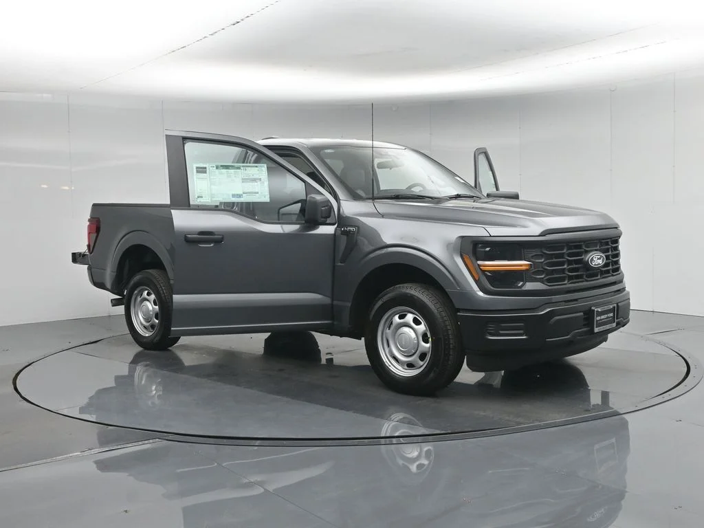 New 2026 Gray Ford XL image 28