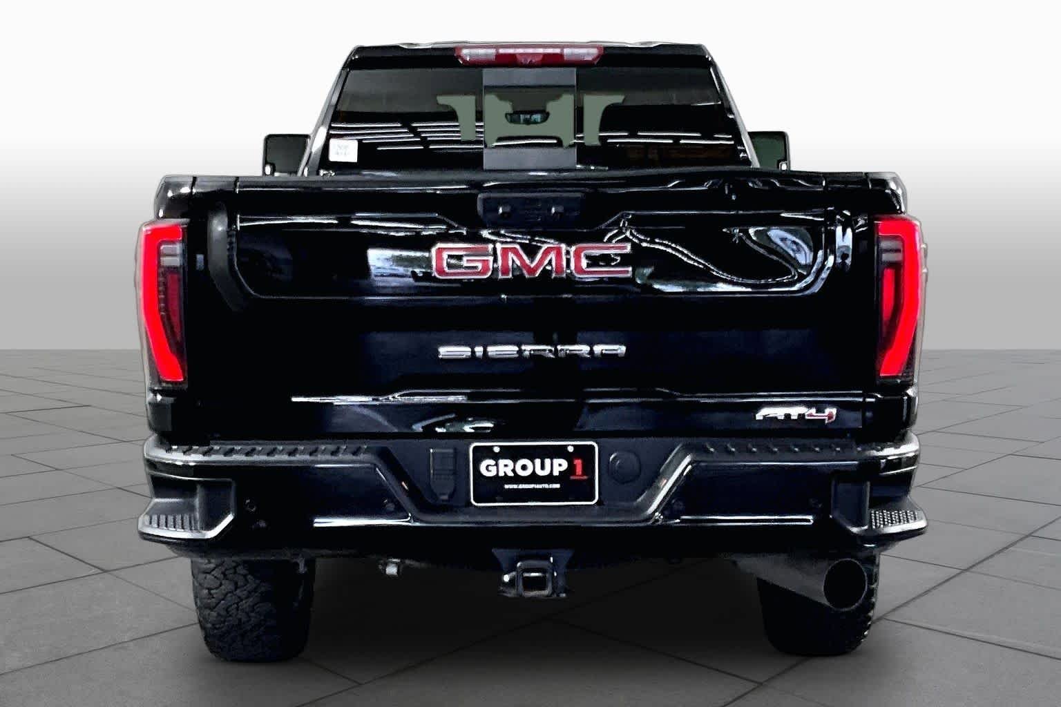 Certified Used 2025 Onyx Black GMC AT4 image 5