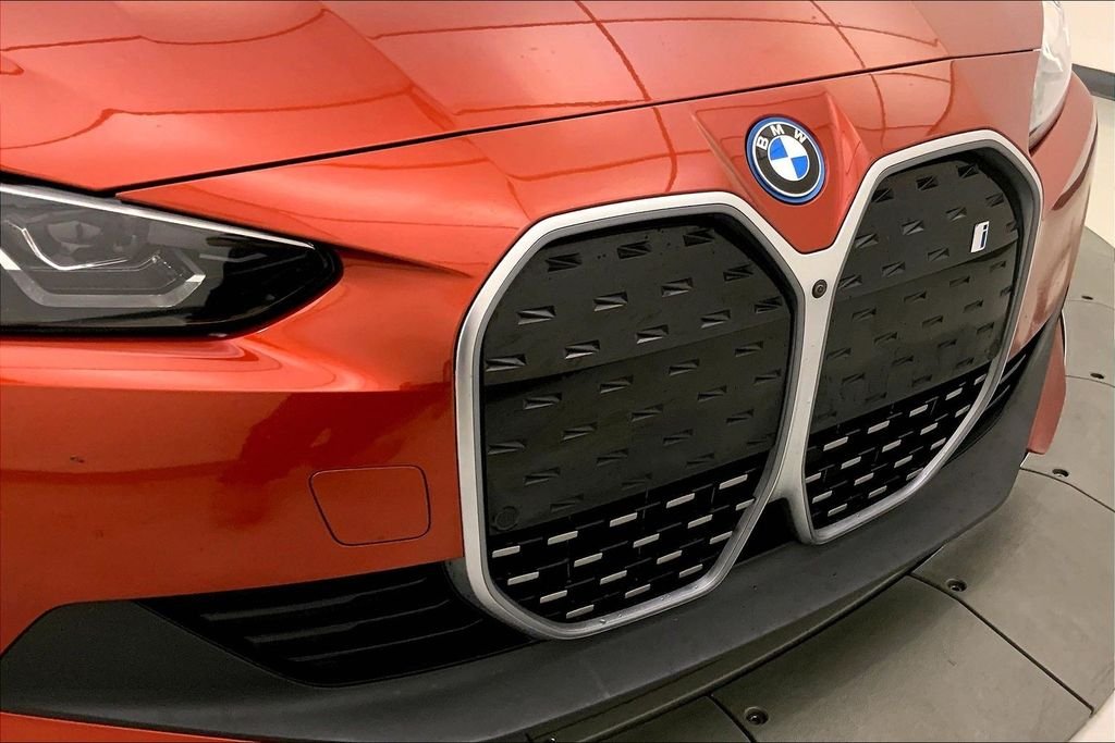 Used 2023 Sunset Orange Metallic BMW  image 28