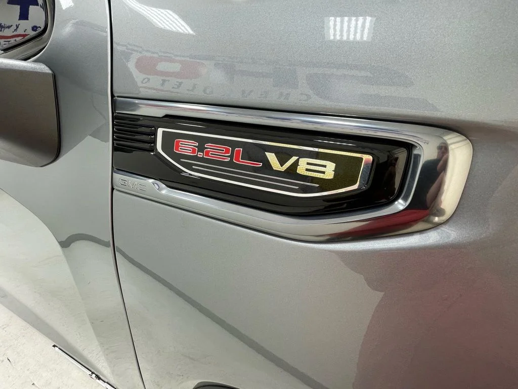 New 2026 Silver GMC AT4 image 4