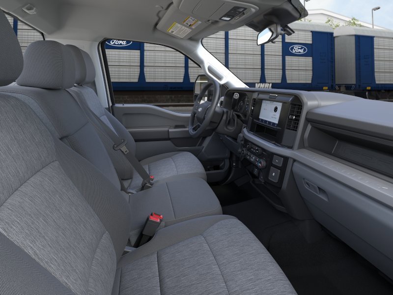 New 2026 Oxford White Ford XL image 11
