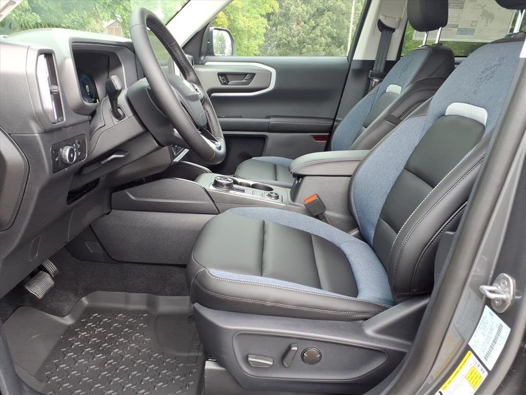 New 2025 Carbonized Gray Metallic Ford Outer Banks® image 3
