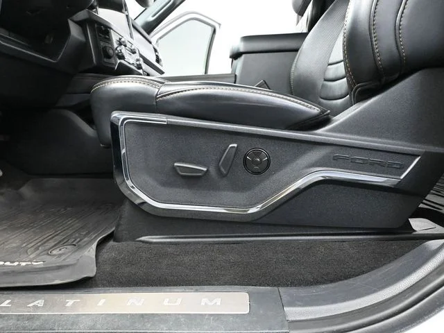 2024 Ford F-350 Super Duty Platinum - Photo 21