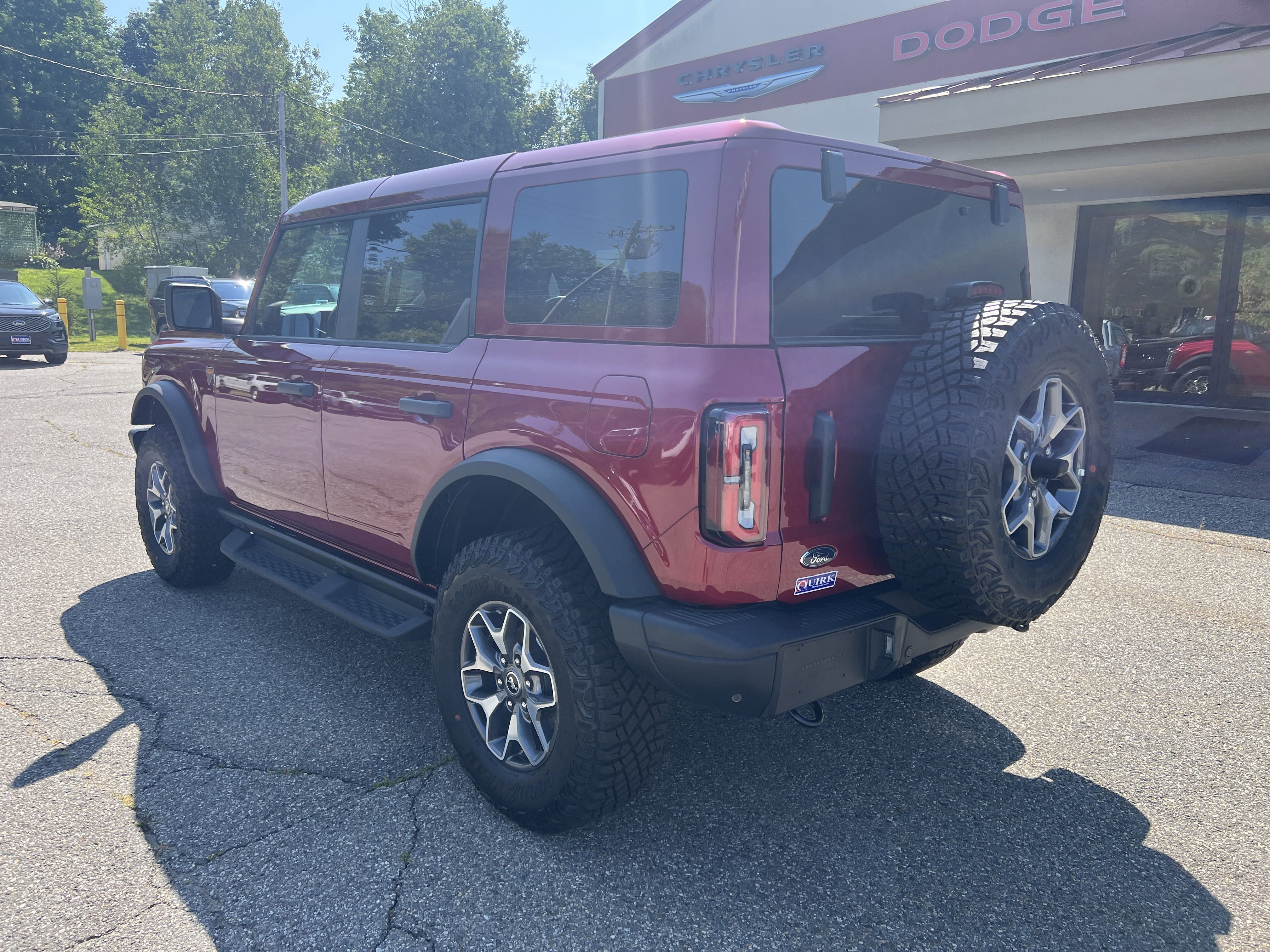 New 2025 Ruby Red Metallic Tinted Clearcoat Ford Badlands® image 7