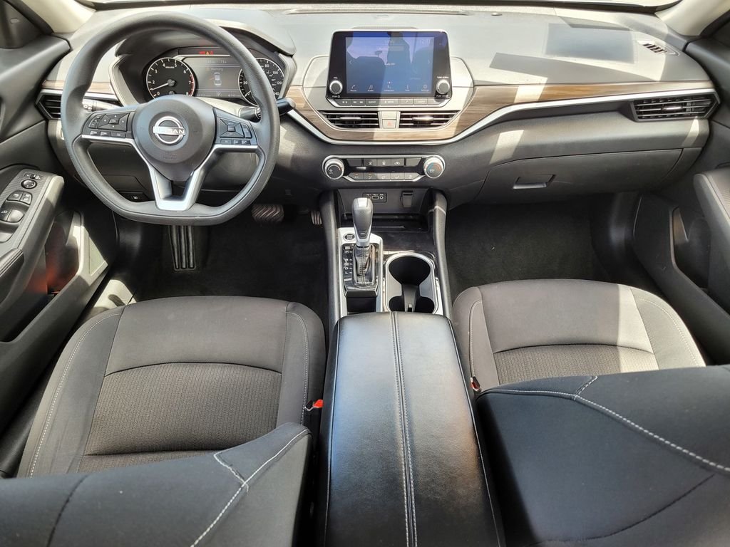 Used 2024 Gray Nissan 2.5 SV image 14