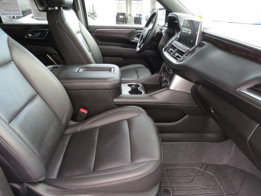 Used 2023 Summit White Chevrolet LT image 16