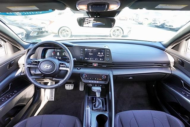 Certified Used 2026 White Hyundai SEL Sport image 16