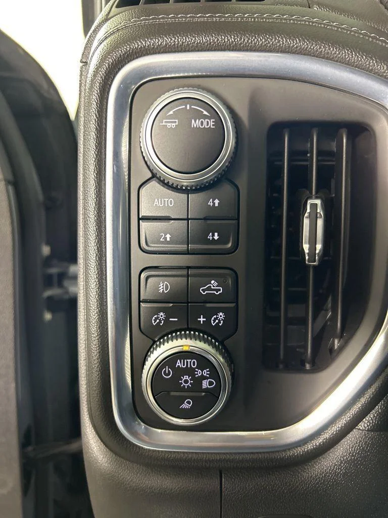 Used 2020 Steel Metallic GMC Denali image 23