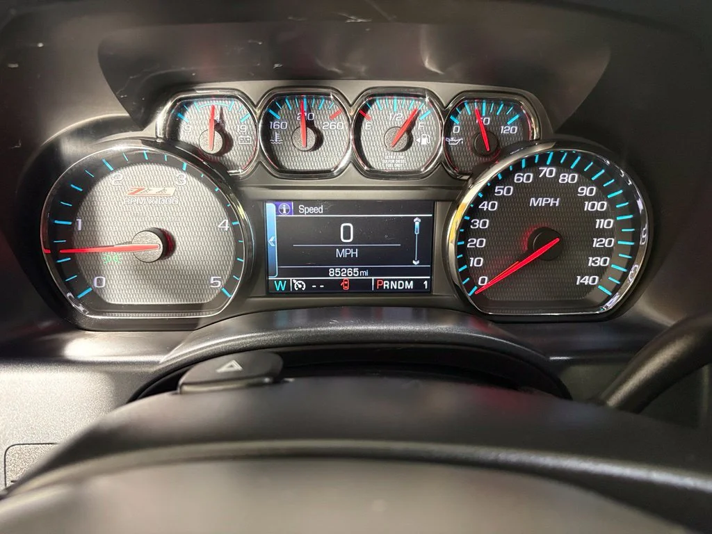 Used 2015 Gray Chevrolet LTZ image 25