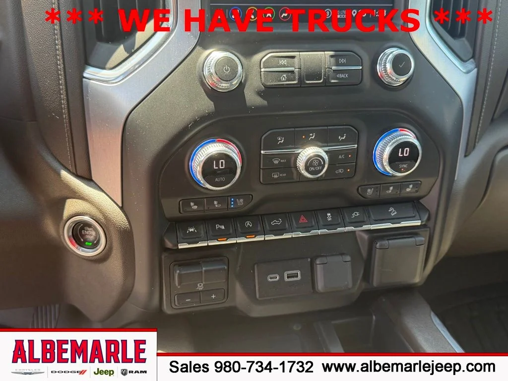 Used 2020 White GMC SLT image 24