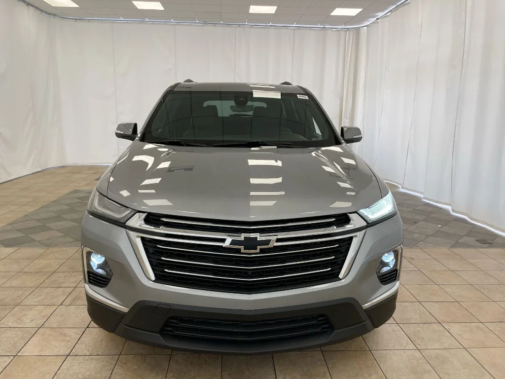 Used 2023 Sterling Gray Metallic Chevrolet LT Leather image 32