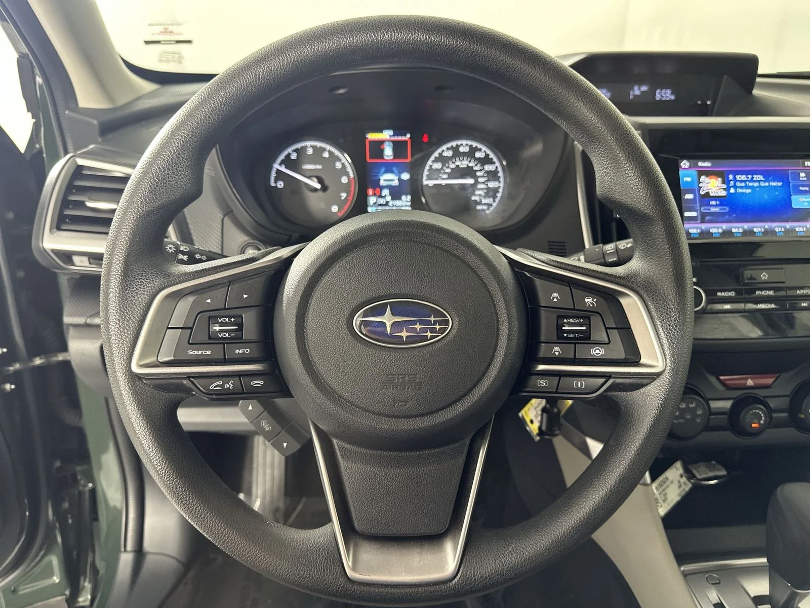 Used 2023 Green Subaru Base image 14