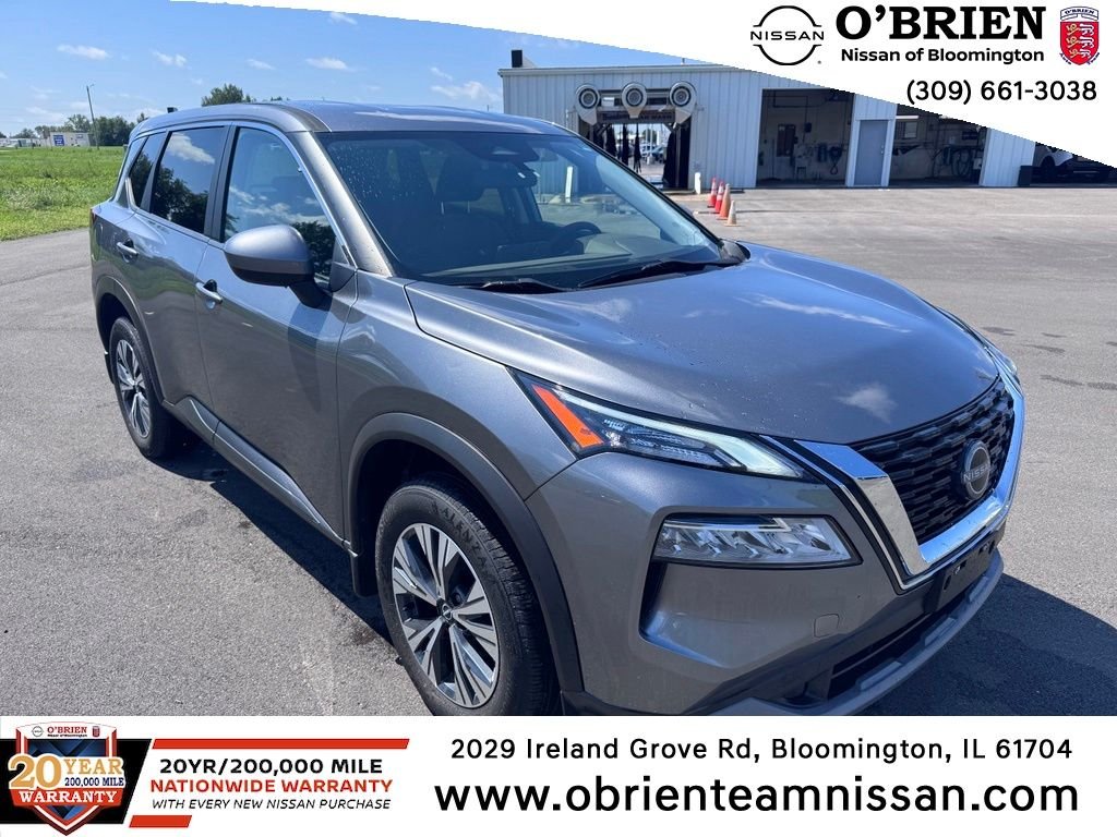 Used 2023 Gun Metallic Nissan SV image 1