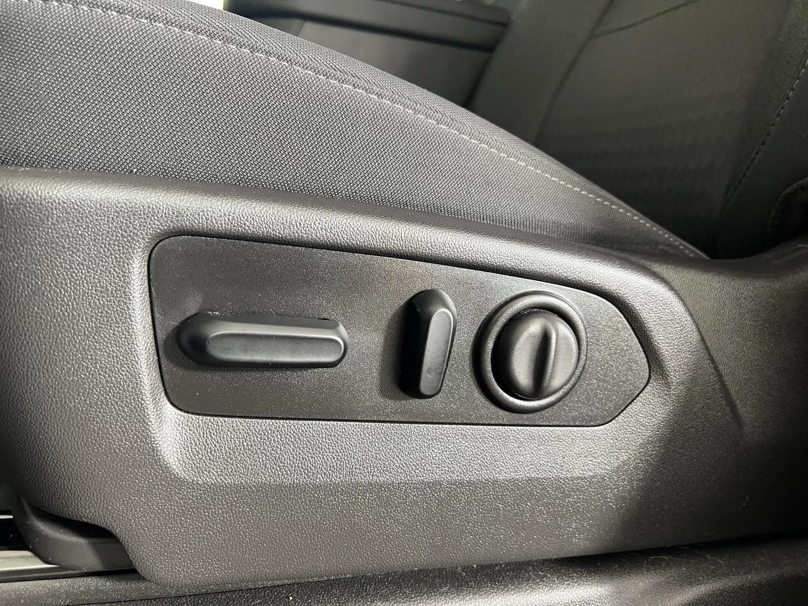 Used 2021 Northsky Blue Metallic Chevrolet LT Trail Boss image 5