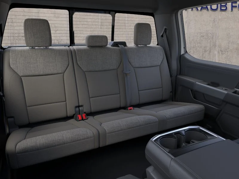 New 2026 Oxford White Ford XLT image 11
