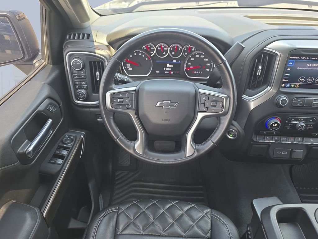 Used 2022 Northsky Blue Metallic Chevrolet RST image 13