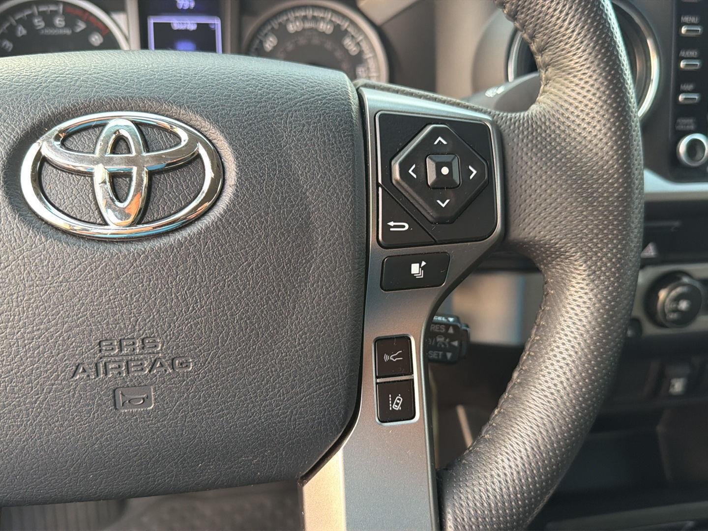 Used 2020 Magnetic Gray Metallic Toyota SR5 V6 image 21
