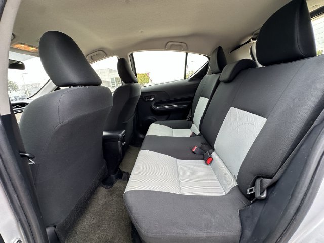 Used 2015 Silver Toyota Three image 25