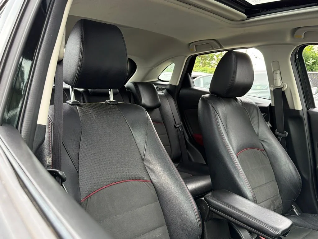 Used 2017 Black Mazda Grand Touring image 11