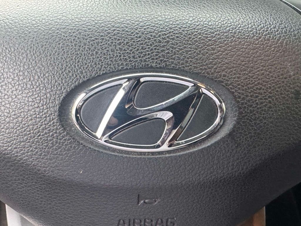 Used 2019 Red Hyundai SEL image 33