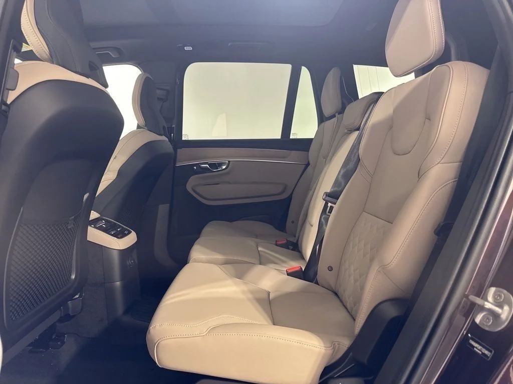 New 2026 Red Metallic Volvo T8 Plus image 22
