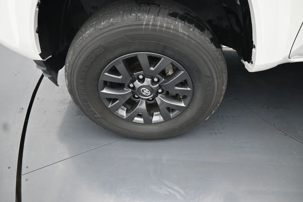Used 2023 White Toyota SR5 image 13