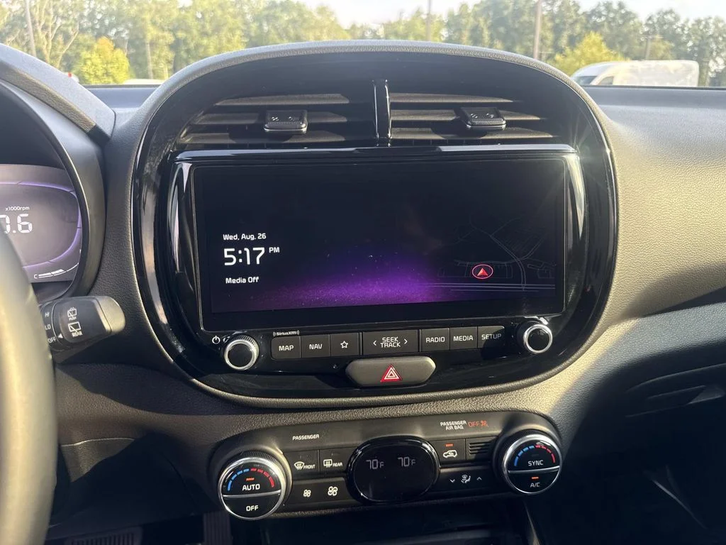 Used 2023 Blue Kia EX image 19