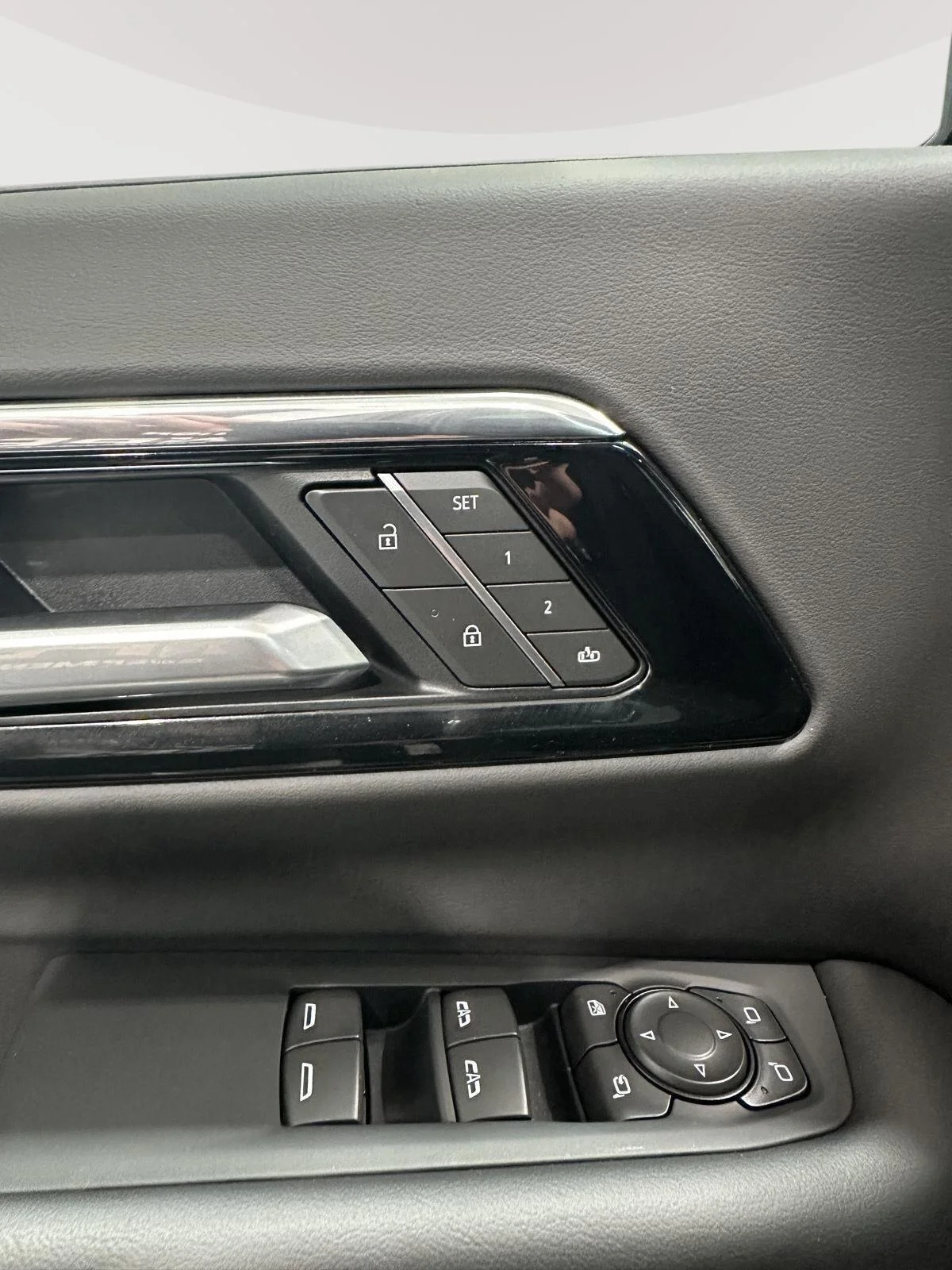 Used 2025 Dark Ash Metallic Chevrolet RST image 20