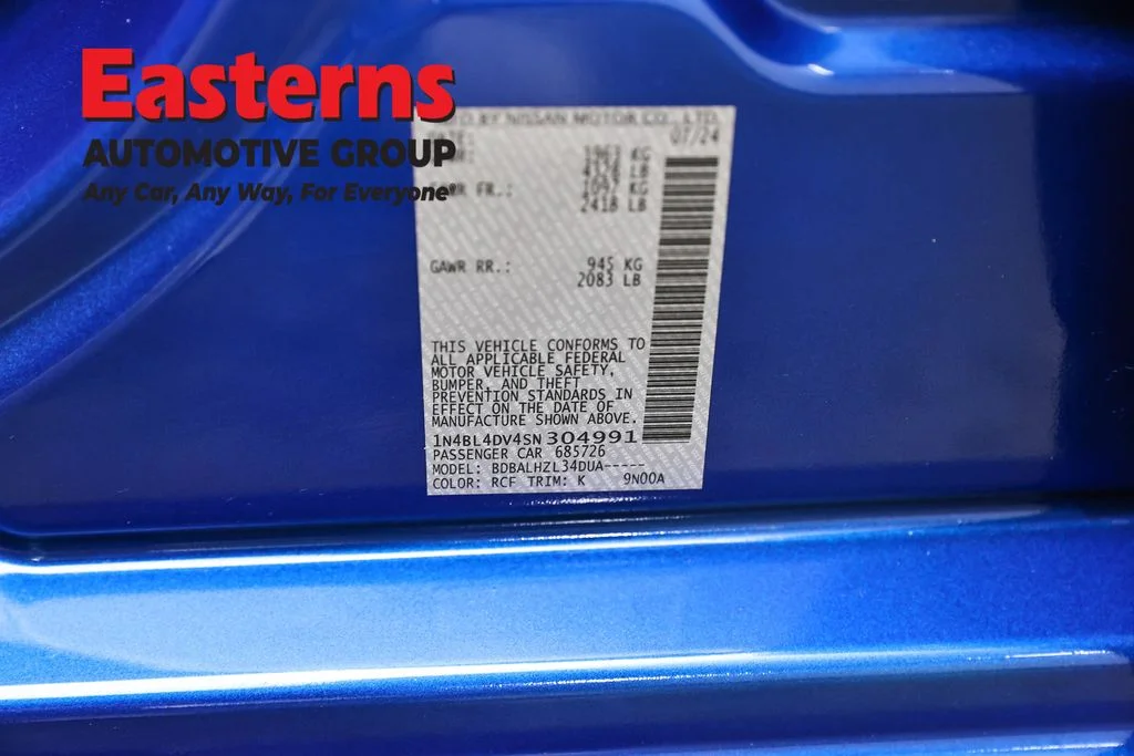 Used 2025 Blue Nissan 2.5 SV image 34