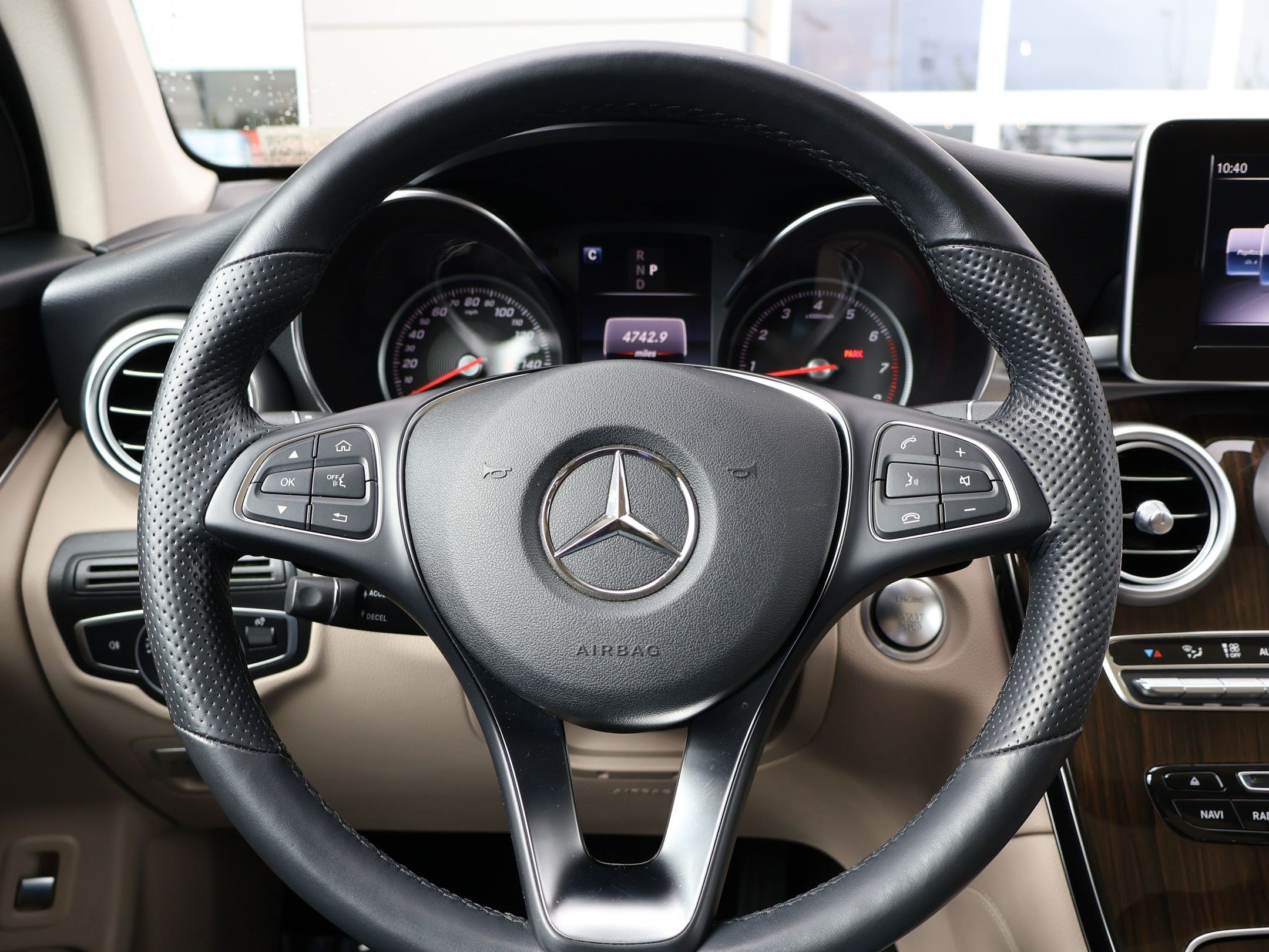 Used 2019 Blue Mercedes-Benz GLC 300 image 16