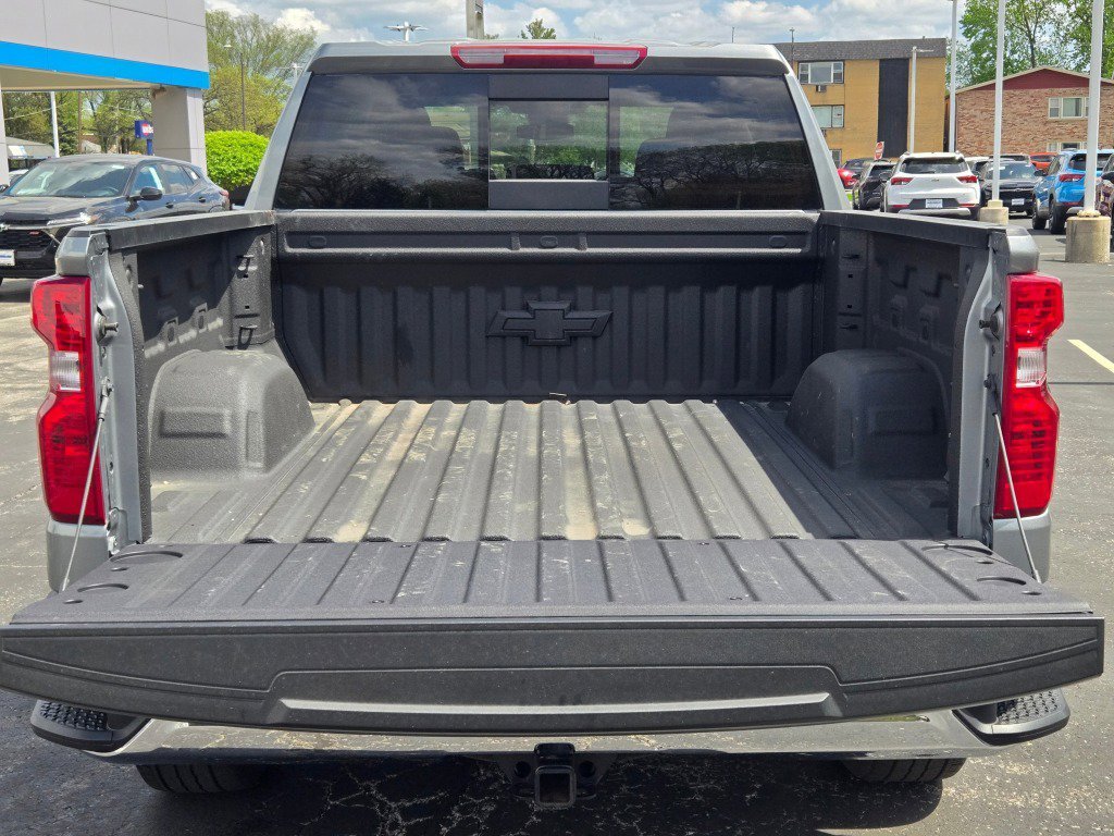 2025 Chevrolet Silverado 1500 LT - Photo 14