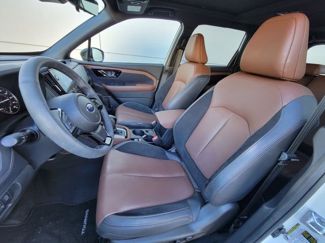 Used 2025 Crystal White Pearl Subaru Touring image 20