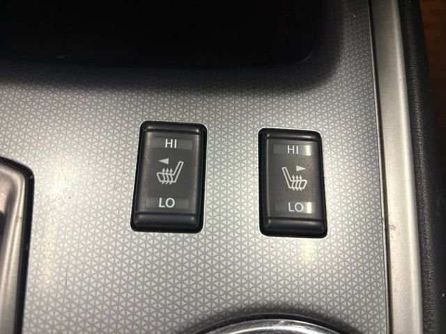 Used 2020 Gray Nissan SL image 36