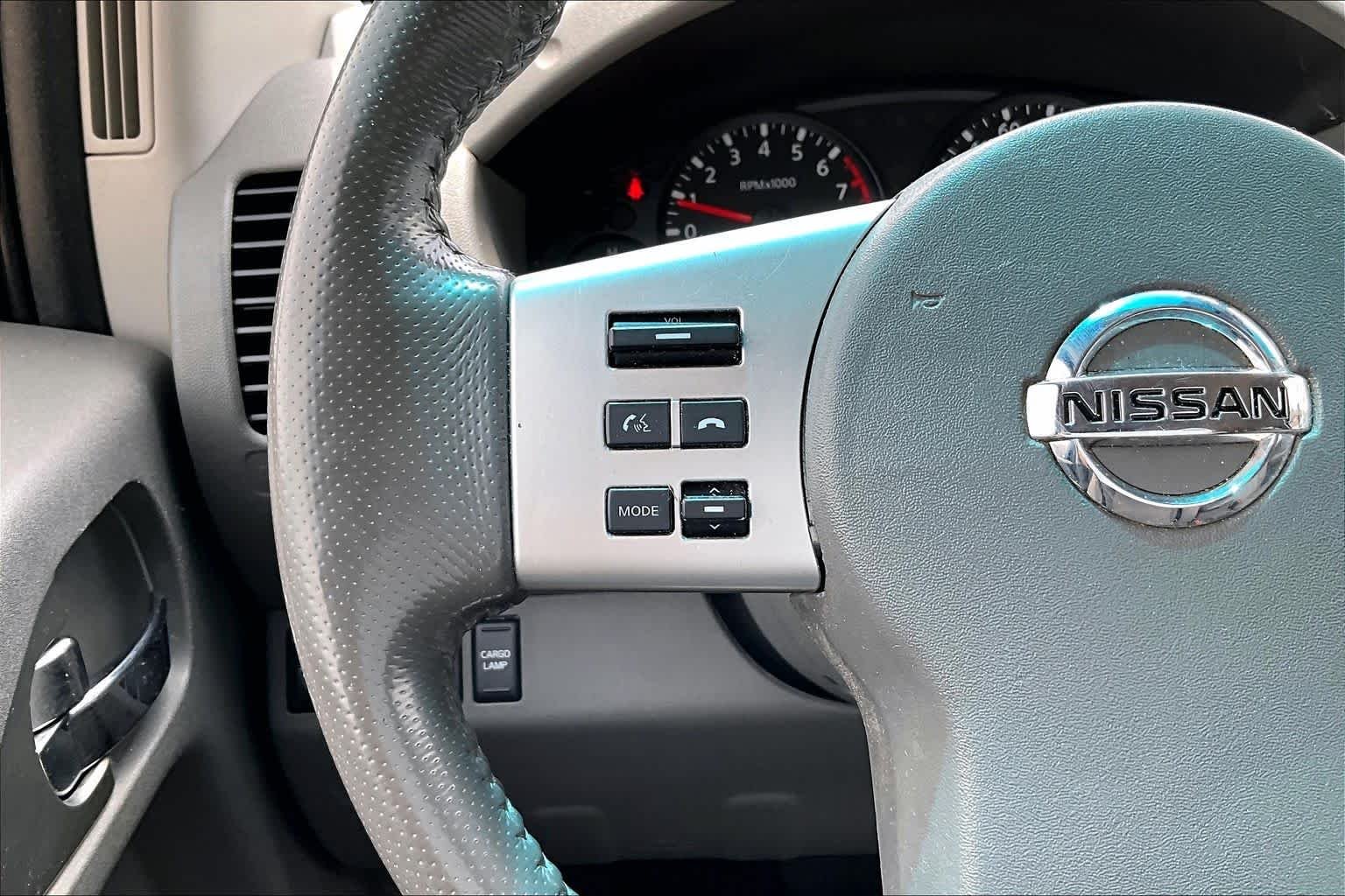 Used 2018 Gun Metallic Nissan SV V6 image 21