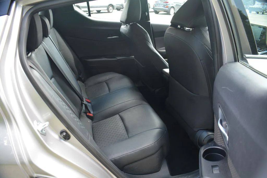 2020 Toyota C-HR Limited - Photo 19