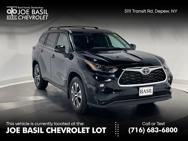 2023 Toyota Highlander XLE