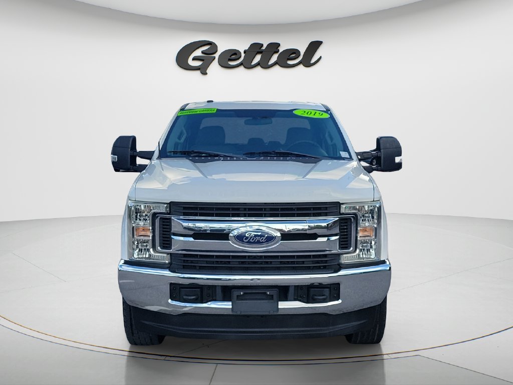 Used 2019 White Ford XLT image 2