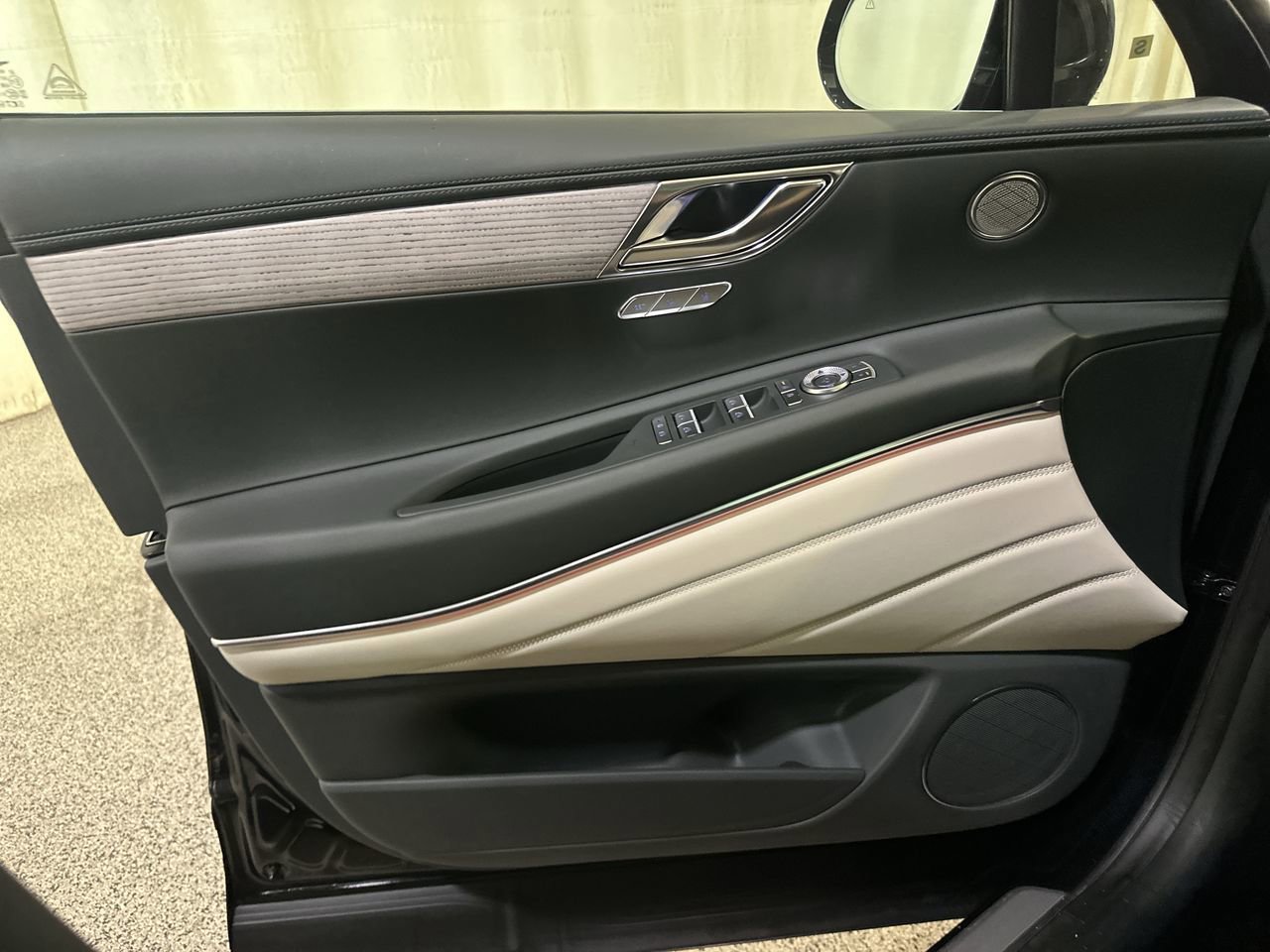 New 2026 Vik Black Genesis 2.5T SELECT image 18