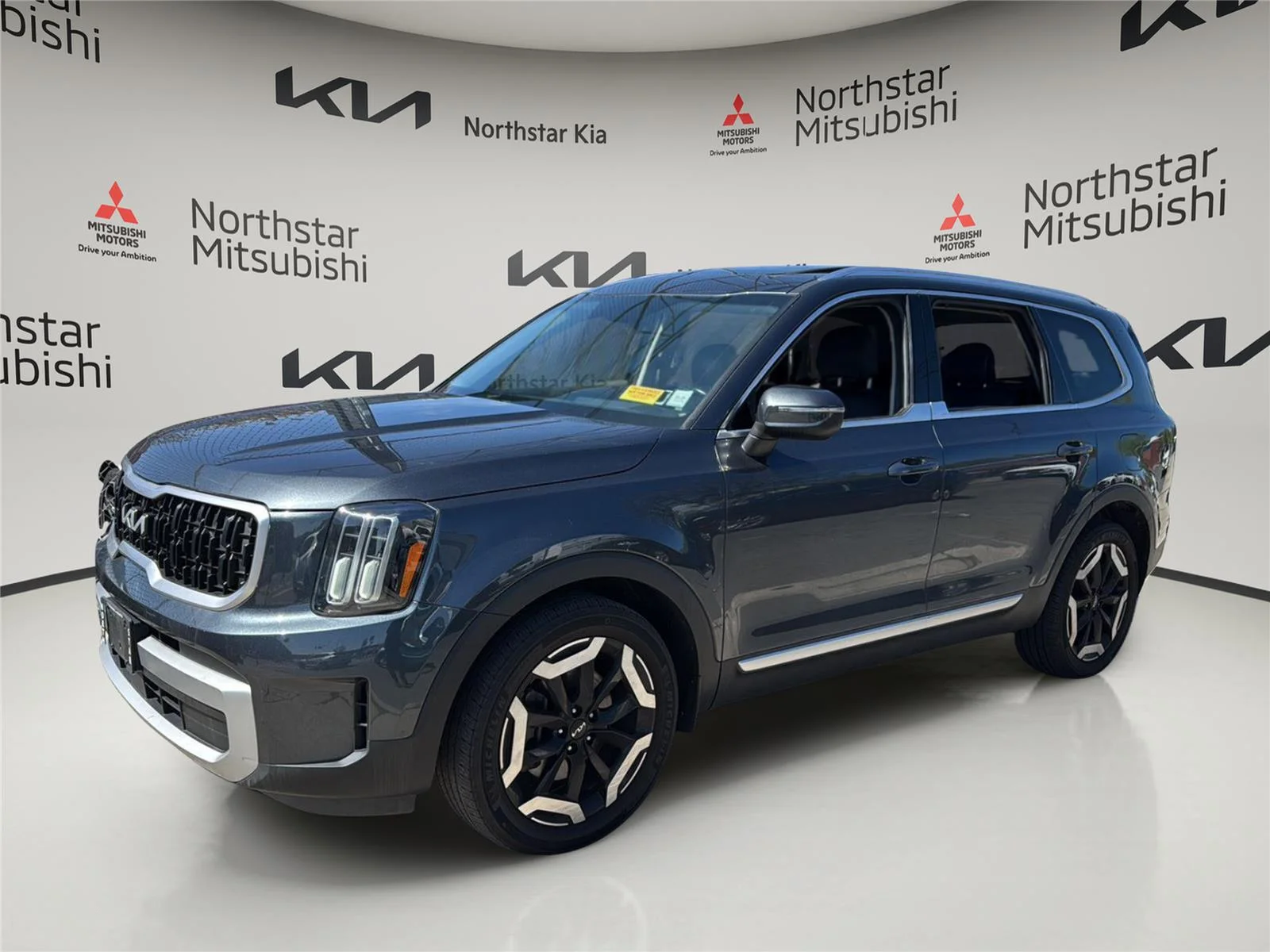 2023 Kia Telluride EX AWD's photo