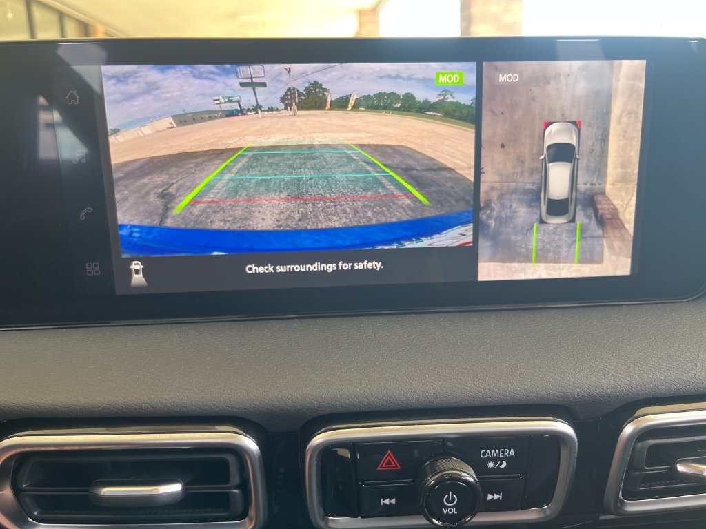 2026 Nissan Sentra SR - Photo 29