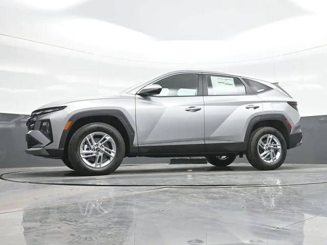 New 2026 Silver Hyundai SE image 21
