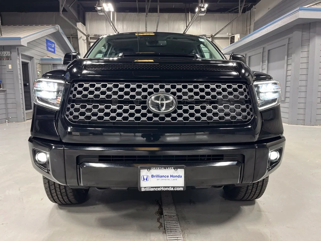 Used 2019 Midnight Black Metallic Toyota SR5 image 2