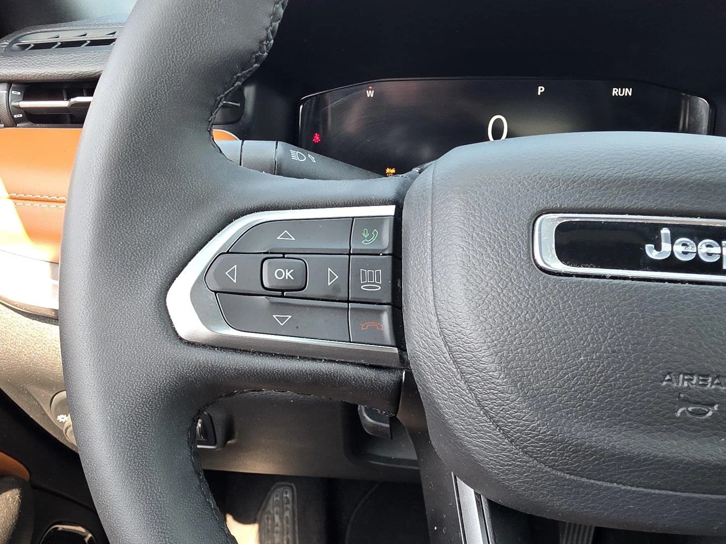 Used 2025 Bright White Clearcoat Jeep Limited image 11