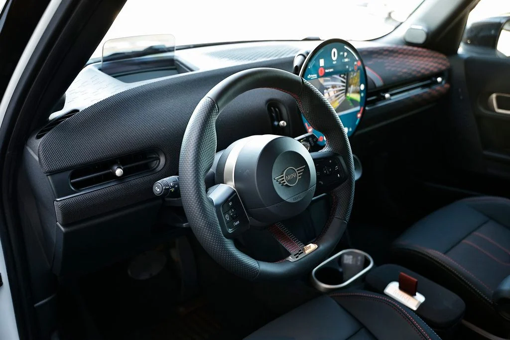 New 2026 Midnight Black MINI Iconic image 20