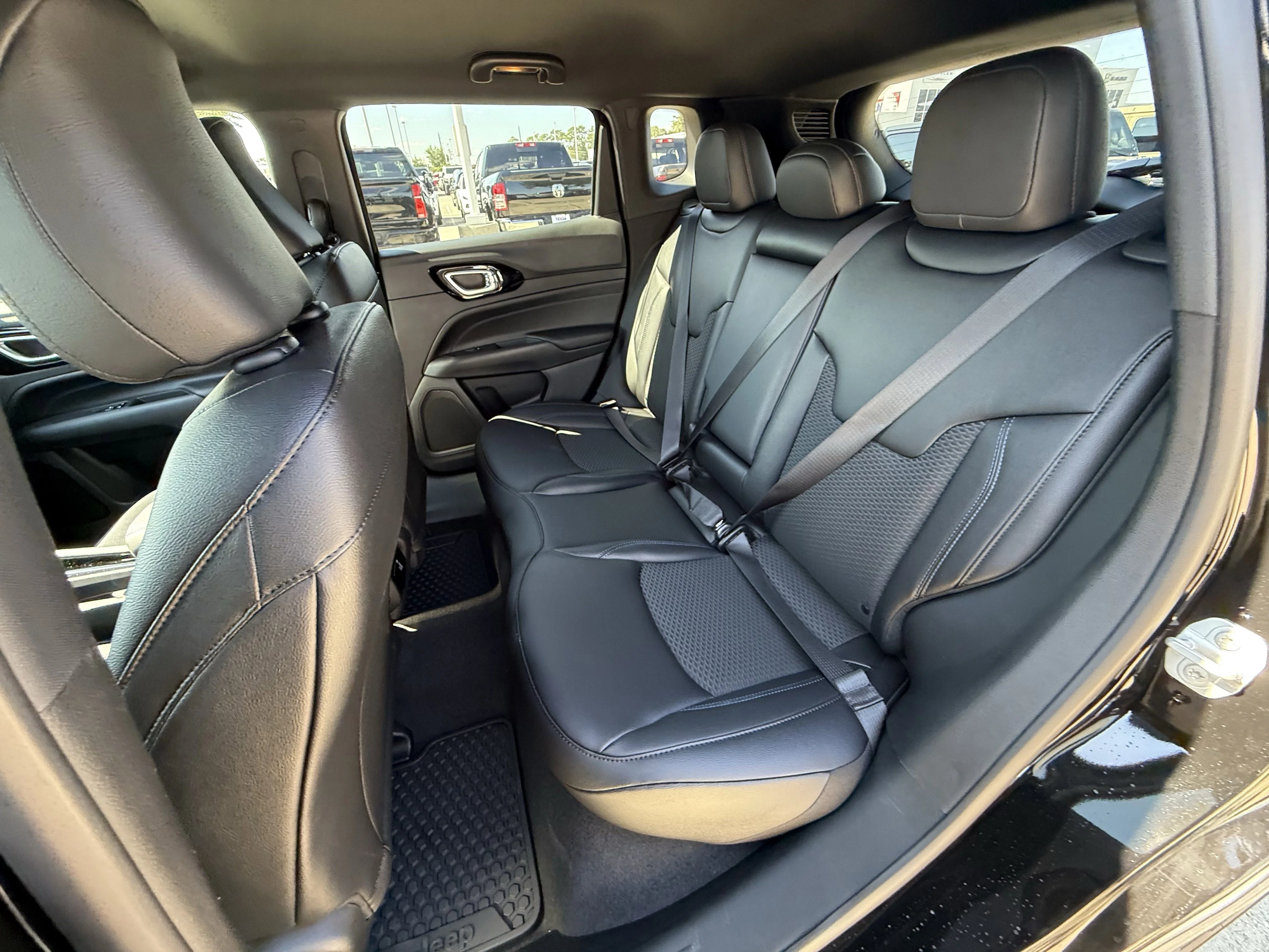 2026 Jeep Compass Altitude Special Edition - Photo 15