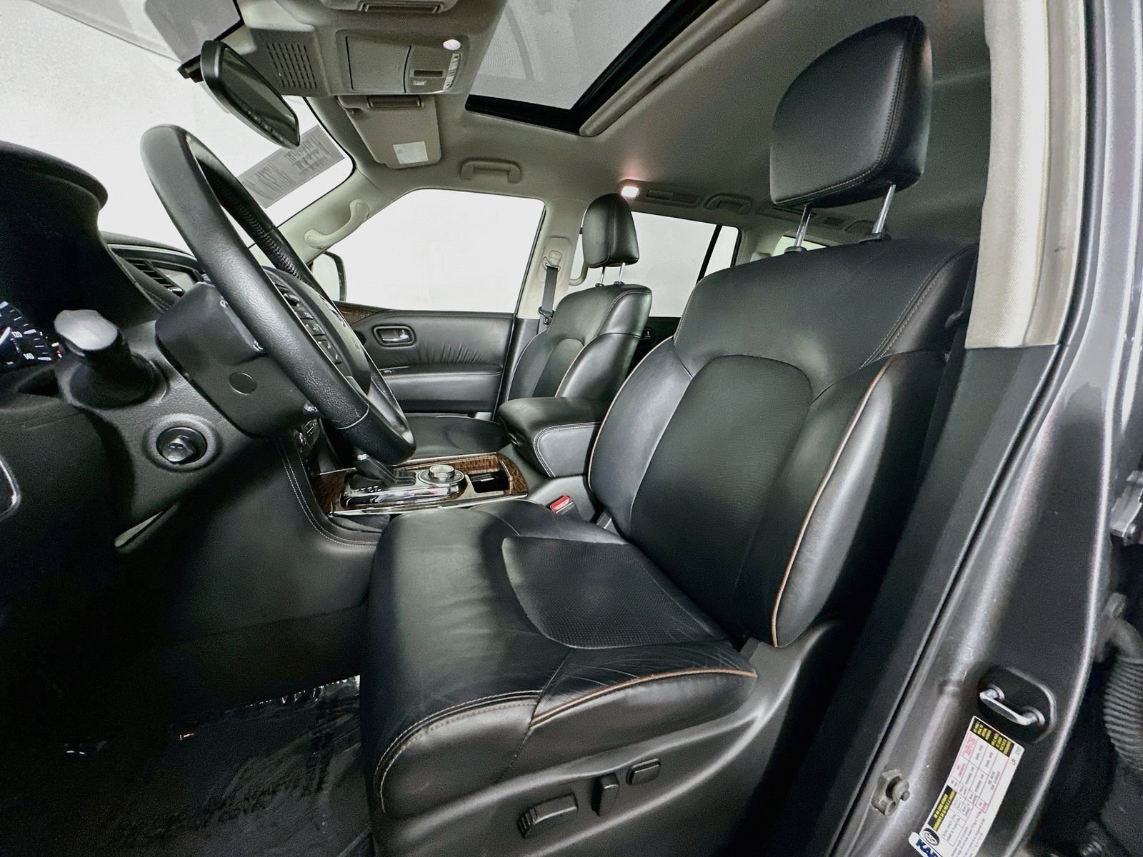 Used 2019 Gun Metallic Nissan SL image 22